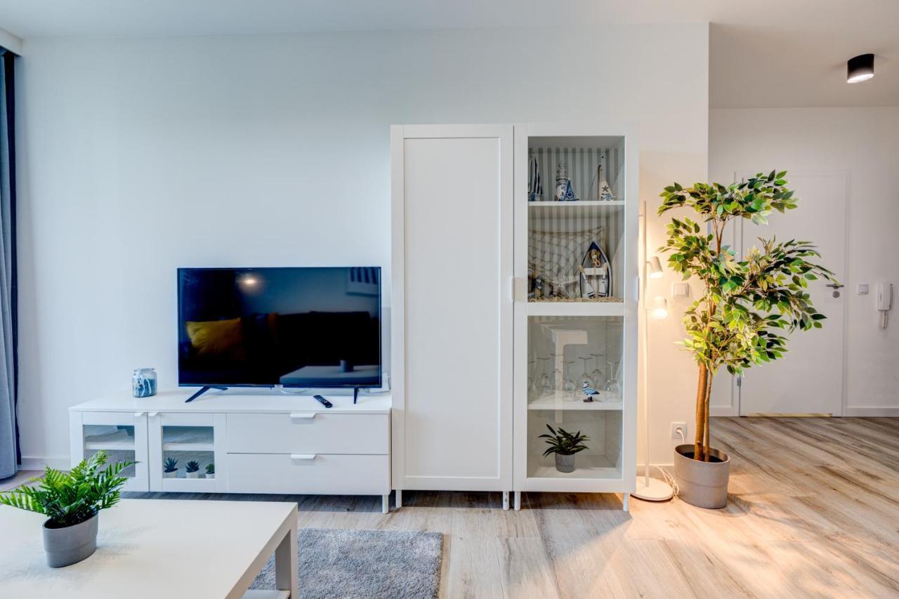 Platinium Apartment By Blue Baltic Apart Реваль Экстерьер фото